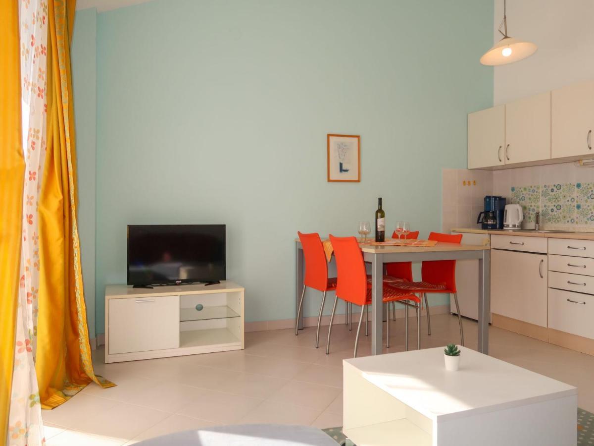 Apartment Elena - Snj115 By Interhome Сень Екстер'єр фото